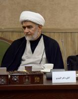 الویری: بازخوانی اندیشه امام خمینی(س) در جهان پیش رو ضرورتی اجتناب ناپذیر است