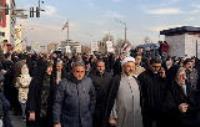 حضور رئیس موسسه تنظیم و نشر آثار امام خمینی در راهپیمایی بزرگ مردم تهران