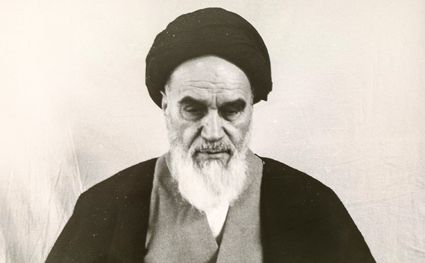 ترسیم آینده نظام اسلامی در دیدار امام با مهتا عاشق