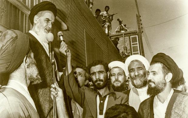 حکم ریاست سازمان اوقاف که مرحوم امام جمارانی از امام گرفت