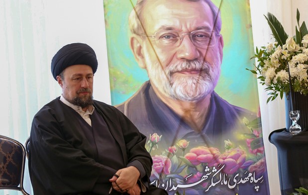 یادگار امام: جای شهید لاریجانی بسیار خالی است/ ایشان یکی از نقاط امید و اتکاء مدیریت کشور و سیاسیون بود/ مخالفین، او را بسیار ناجوانمرادنه هدف قرار می دادند