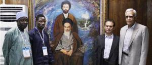 بازدید نمایندگان کشورهای عضو جنبش عدم تعهد از حسینیه جماران