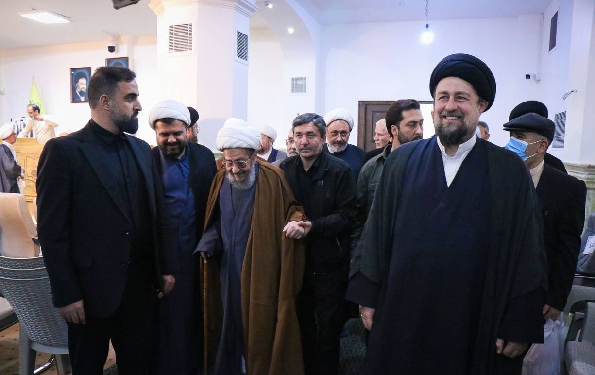 رونمایی از کتاب هفت جلدی «مفتاح الهدایه فی شرح تحریر الوسیله» اثر آیت الله مقتدایی